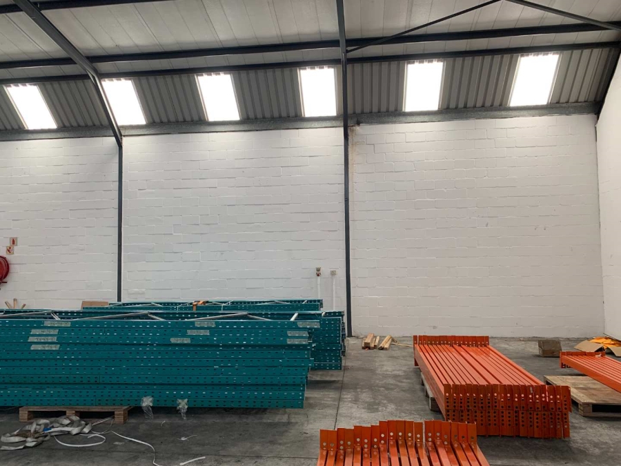 To Let commercial Property for Rent in Montague Gardens Western Cape